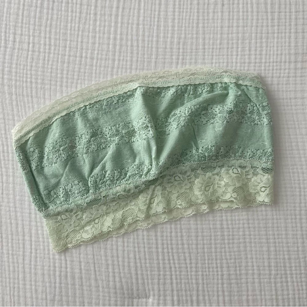 Frenchi Lace Bandeau Bra, size M